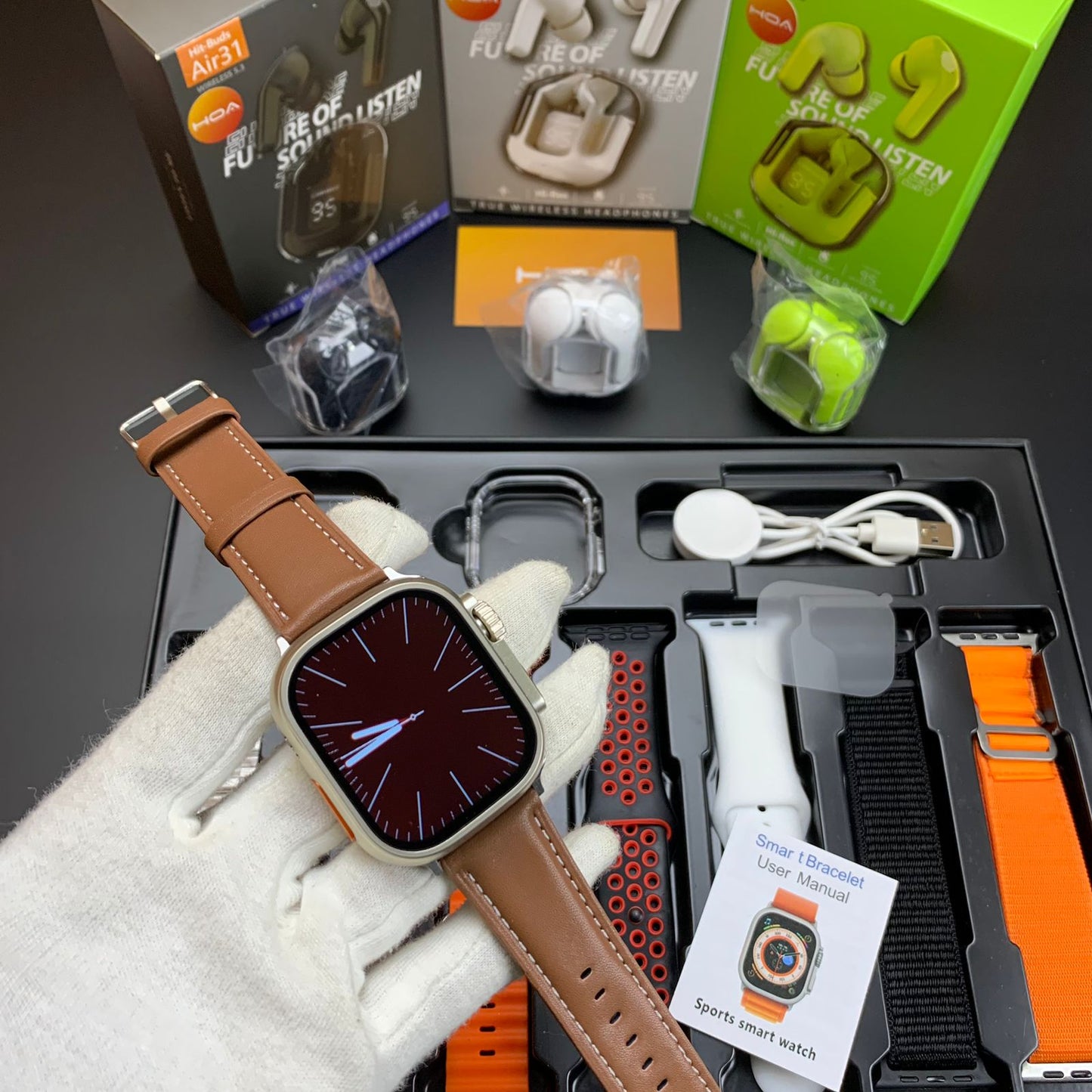 DT900 ULTRA SMARTWATCH WITH FREE AIR31 AIRPODS